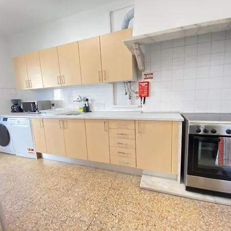 아파트 Sunset 세투발